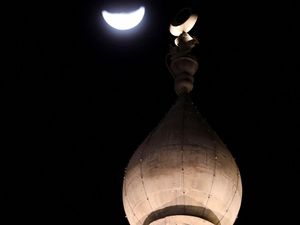 Cerita Sejarah Salat Tarawih di Zaman Rasulullah SAW Cerita Sejarah Salat Tarawih di Zaman Rasulullah SAW