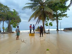 7 Tempat Wisata di Malang Rusak Diterjang Banjir Rob