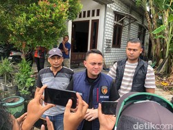 Polisi Temukan Sarung Golok di Kamar Istri Pengusaha Gresik yang Dirampok