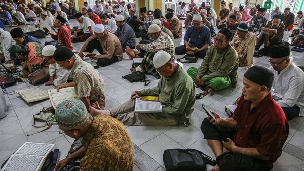 Ratusan Orang Ikuti Semaan Al-Quran di Masjid Agung Kota Semarang