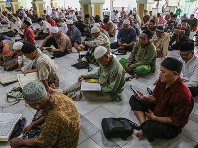 Ratusan Orang Ikuti Semaan Al-Quran di Masjid Agung Kota Semarang
