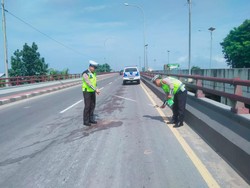 Kronologi Laka Motor di Jembatan Keramasan, Berikut Identitas Korban
