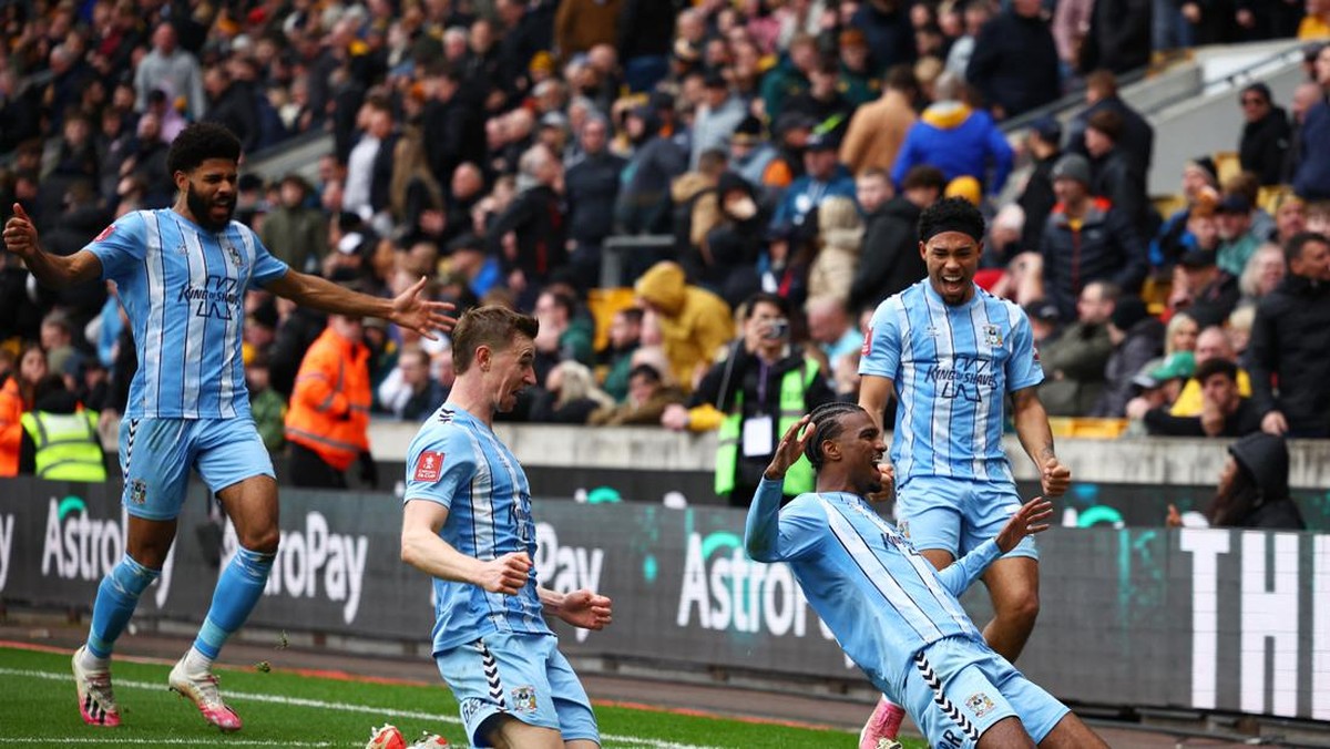 Coventry City lolos dramatis ke Semifinal Piala FA usai singkirkan Wolverhampton ()Action Images via Reuters/Andrew Boyers)