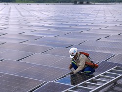 PLTS Terbesar di RI Resmi Beroperasi! PLTS Terbesar di RI Resmi Beroperasi!