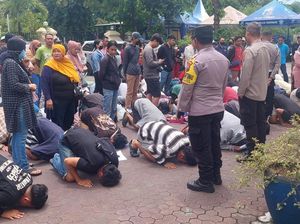 62 Remaja Hendak Balap Liar di Surabaya Diamankan, Ortu Disuruh Jemput 62 Remaja Hendak Balap Liar di Surabaya Diamankan, Ortu Disuruh Jemput