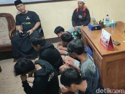 6 Remaja Tertunduk Lesu Diciduk Polisi Saat Balap Liar di Bojonegoro