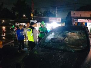 Viral Ford Ecosport Pecah Ban Tetap Dipakai Jalan, Pelek Bergesekan di Aspal