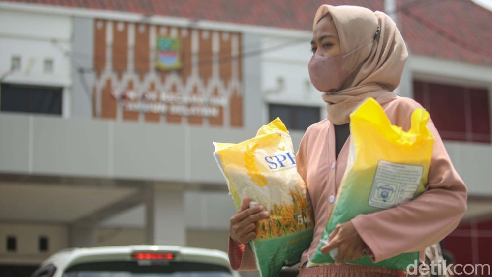 Pemerintah Siapkan 1,3 Juta Ton Beras SPHP untuk Stabilkan Harga