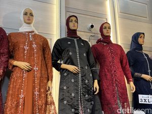 Baju Lebaran 2024 di Tanah Abang: Baju Kurung Melayu Diburu untuk Hari Raya Baju Lebaran 2024 di Tanah Abang: Baju Kurung Melayu Diburu untuk Hari Raya