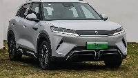 Ini BYD Yuan UP, Mobil Listrik Seharga Rp 174 Juta yang Sudah Ada di Dealer