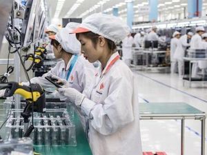 Dilema Vietnam, Negara Komunis yang Sukses di Dunia Internasional