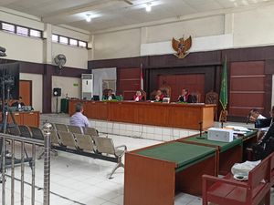 Jadi Saksi Sidang Sarimuda, Eks Dirut Keuangan PT SMS Akui Ada Pemalsuan TTD Jadi Saksi Sidang Sarimuda, Eks Dirut Keuangan PT SMS Akui Ada Pemalsuan TTD