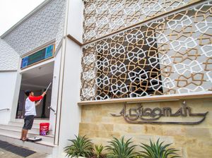 Aksi Nyata untuk Cerahkan Sarana Ibadah di Indonesia Aksi Nyata untuk Cerahkan Sarana Ibadah di Indonesia
