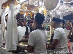 Buka Festival Arakan Sahur di Jambi, Menparekraf Sandiaga: Simbol Harmoni