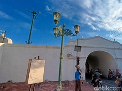 Sosok Nenek-nenek Viral Tidur di Plengkung Gading Masih Belum Ditemukan