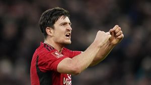 Saat Bruno Fernandes Jadi Bek, Harry Maguire Jadi Striker