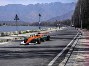 Kashmir Jadi Tuan Rumah Formula-4 untuk Genjot Pariwisata