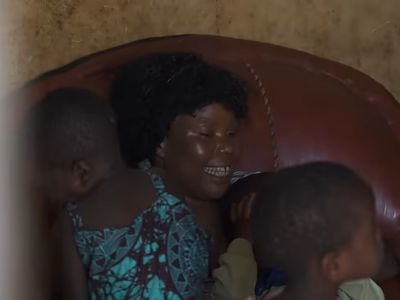 8 Potret Wanita Tersubur yang Punya 44 Anak, Urus Sendiri Tanpa Suami