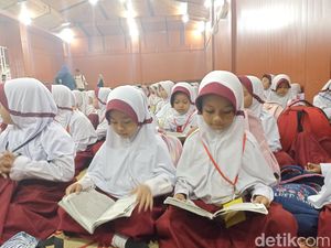 Ribuan Siswa TK-SMA Ramaikan Pondok Ramadan di Kampung Coklat Blitar Ribuan Siswa TK-SMA Ramaikan Pondok Ramadan di Kampung Coklat Blitar