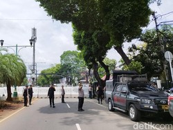 Jelang Demo di Depan KPU, Jalan Imam Bonjol Jakpus Ditutup