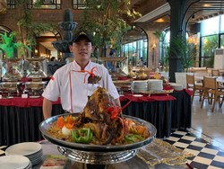 Berbuka Puasa dengan Menu Kambing Duduk Khas Timur Tengah di Bali