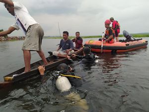 Fachrezi Hilang Usai Hanyut saat Berenang di Sungai Ogan Ilir