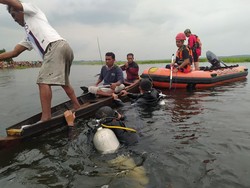 Fachrezi Hilang Usai Hanyut saat Berenang di Sungai Ogan Ilir