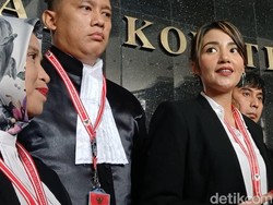 Tsania Marwa Kilas Balik Momen Anak Direbut Paksa Atalarik Syah di Ruang Sidang MK