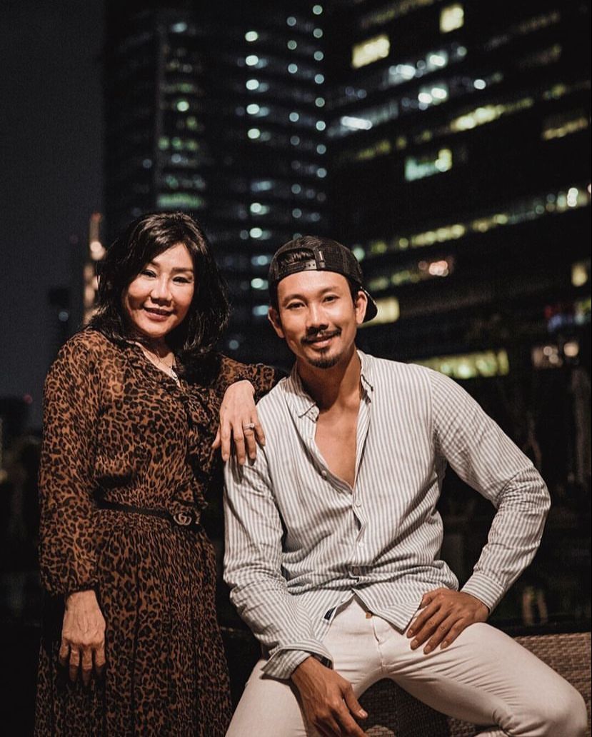 Denny Sumargo dan Sang Ibunda