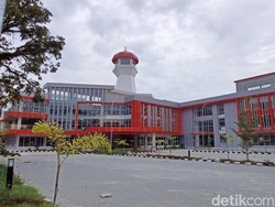 Pemkot Palopo Patok Sewa Pusat Kuliner Menara Payung Rp 3 Miliar Per Tahun