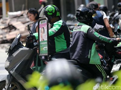 Hore! Kemnaker Putuskan Ojol Dapat THR