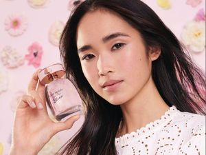 Bloom, Wewangian Bunga Segar dengan Sentuhan Woody dari Kate Spade Bloom, Wewangian Bunga Segar dengan Sentuhan Woody dari Kate Spade