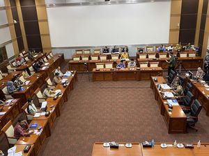 Komisi I DPR dan Menkominfo Rapat Bahas Informasi Idul Fitri-Pilkada Damai Komisi I DPR dan Menkominfo Rapat Bahas Informasi Idul Fitri-Pilkada Damai