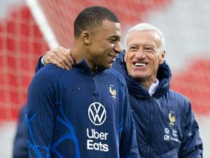 Sempat Berselisih dengan Deschamps, Mbappe: Biasa Saja! Sempat Berselisih dengan Deschamps, Mbappe: Biasa Saja!