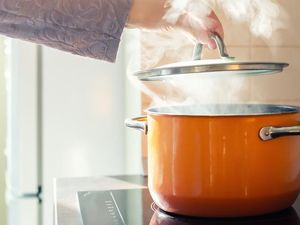 5 Trik Masak Pakai Air yang Praktis dan Bikin Masakan Lebih Enak 5 Trik Masak Pakai Air yang Praktis dan Bikin Masakan Lebih Enak