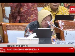 Risma Blak-blakan Respons soal Bansos Jelang Pilpres