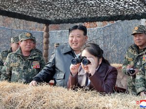 Spekulasi Putri Kim Jong Un Pewaris Takhta dari Panggilan Istimewa Spekulasi Putri Kim Jong Un Pewaris Takhta dari Panggilan Istimewa