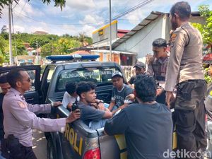 Anggota TNI di Kupang Dikeroyok, 5 Pria Ditangkap