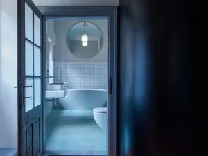 Rumah Uzur 500 Tahun Terbengkalai Disulap Jadi Modern, Sekarang Begini