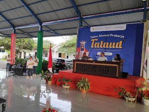 Awalnya Ikut Pelatihan Sembunyi-sembunyi, Pemuda di Ujung RI Bisa Dapat Kerja Awalnya Ikut Pelatihan Sembunyi-sembunyi, Pemuda di Ujung RI Bisa Dapat Kerja