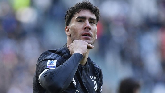 Soccer Football - Serie A - Juventus v Frosinone - Allianz Stadium, Turin, Italy - February 25, 2024 Juventus Dusan Vlahovic celebrates scoring their first goal REUTERS/Massimo Pinca