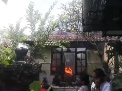 Rumah Beraksitektur Bali di Gianyar Terbakar, Pemilik Rugi Ratusan Juta