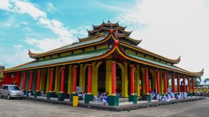 Keindahan Arsitektur Tionghoa-Jawa di Masjid Muhammad Cheng Hoo Banyuwangi