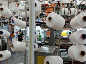 Industri Tekstil RI Pecah Jadi Dua, Saling Sikut Agar Tak Mati Industri Tekstil RI Pecah Jadi Dua, Saling Sikut Agar Tak Mati