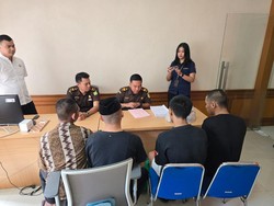 4 Anggota Kelompok Silat Pembunuh Adhi Krismawan Terancam Hukuman Mati