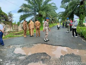 Pemkab Banyuasin Siapkan Rp 2,6 M untuk Perbaikan Jalan Opi Raya Jakabaring Pemkab Banyuasin Siapkan Rp 2,6 M untuk Perbaikan Jalan Opi Raya Jakabaring