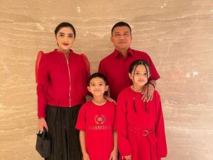 Anak Anang dan Ashanty Jadi Pendamping Garuda di Laga Indonesia Vs Irak Anak Anang dan Ashanty Jadi Pendamping Garuda di Laga Indonesia Vs Irak