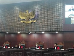 MK Tolak Gugatan 11 Kepala Daerah Hasil Pilkada 2020 Geser Pemilihan ke 2025