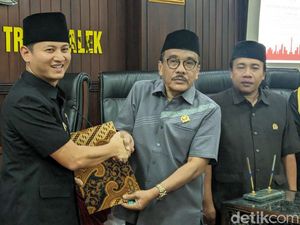 Bupati Sebut Angka Kemiskinan Ekstrem di Trenggalek Turun hingga 0 Persen Bupati Sebut Angka Kemiskinan Ekstrem di Trenggalek Turun hingga 0 Persen