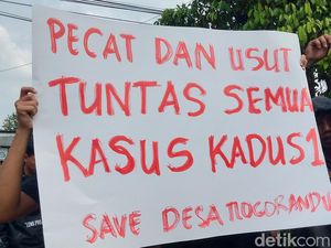 Warga Tlogorandu Klaten Minta Kadus Maling Kusen Dipecat, Camat Buka Suara Warga Tlogorandu Klaten Minta Kadus Maling Kusen Dipecat, Camat Buka Suara